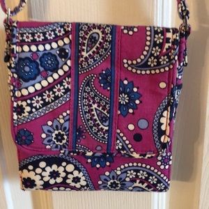 Vera Bradley shoulder clutch hits like new